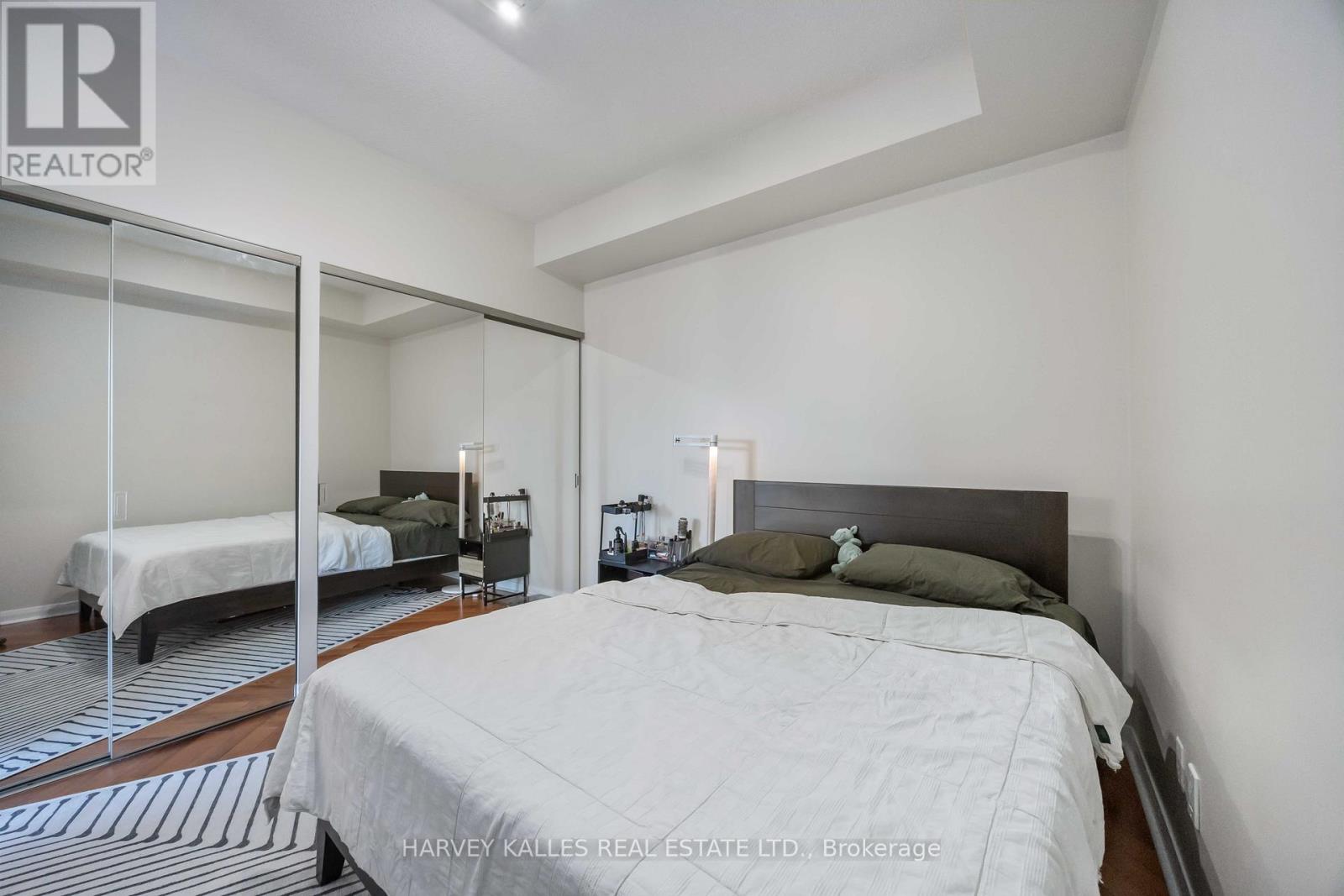 601 - 18 Beverley Street, Toronto, Ontario M5T 3L2 - Photo 30 - C12759562