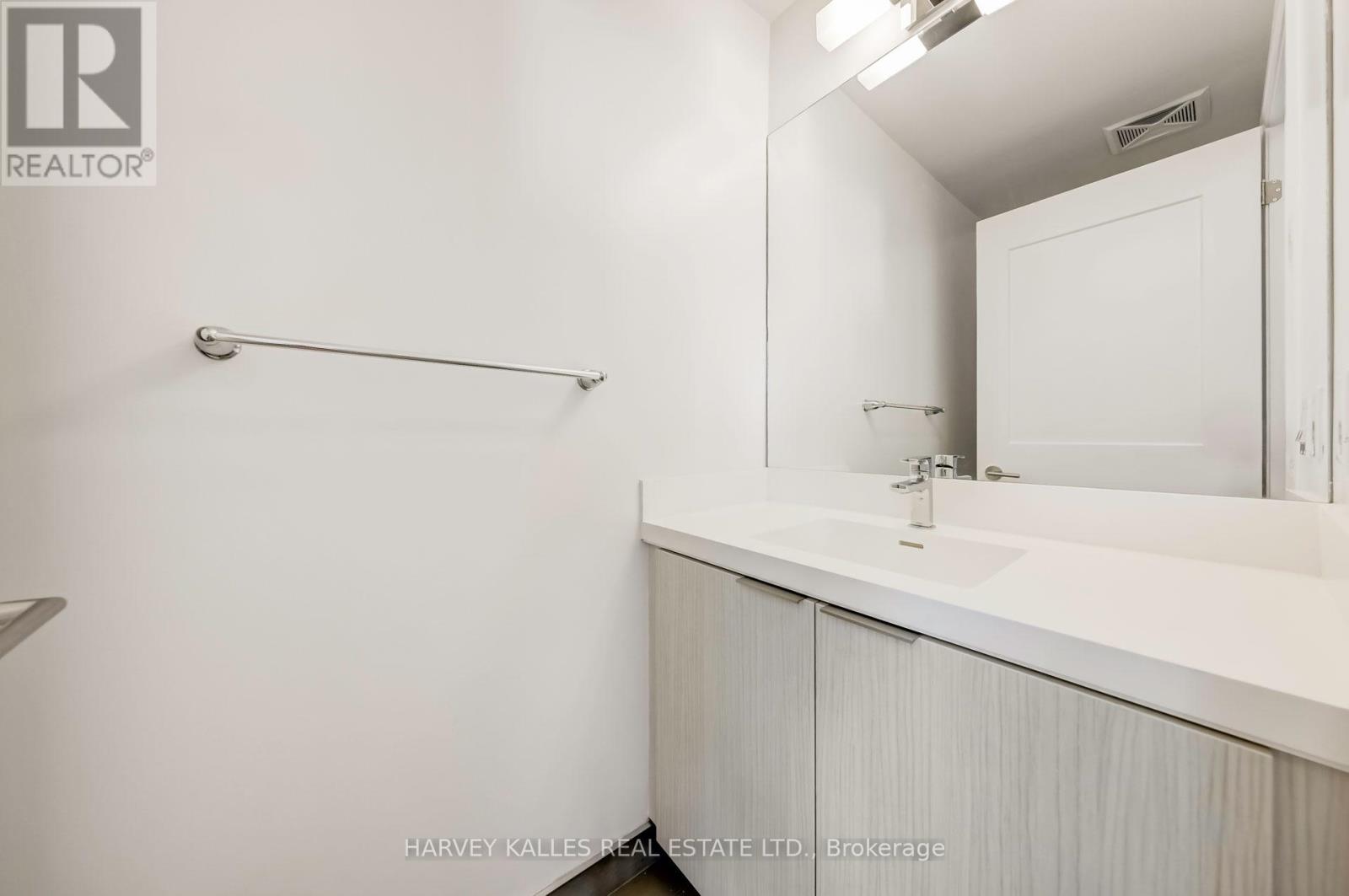 Lph12 - 50 Dunfield Avenue, Toronto, Ontario  M4S 0E4 - Photo 8 - C12760646