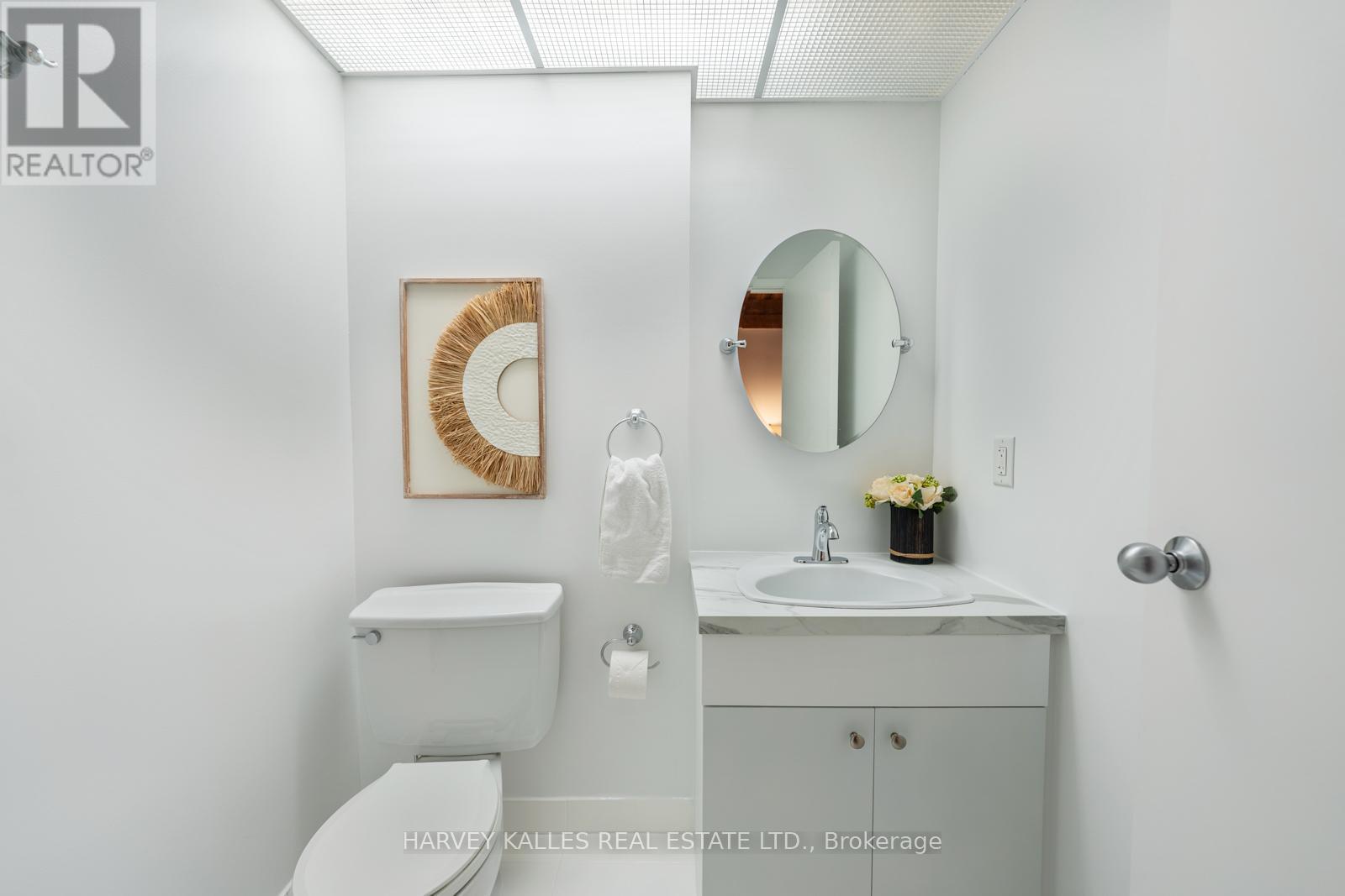 207 - 24 Noble Street, Toronto, Ontario M6K 2C8 - Photo 33 - W12761604