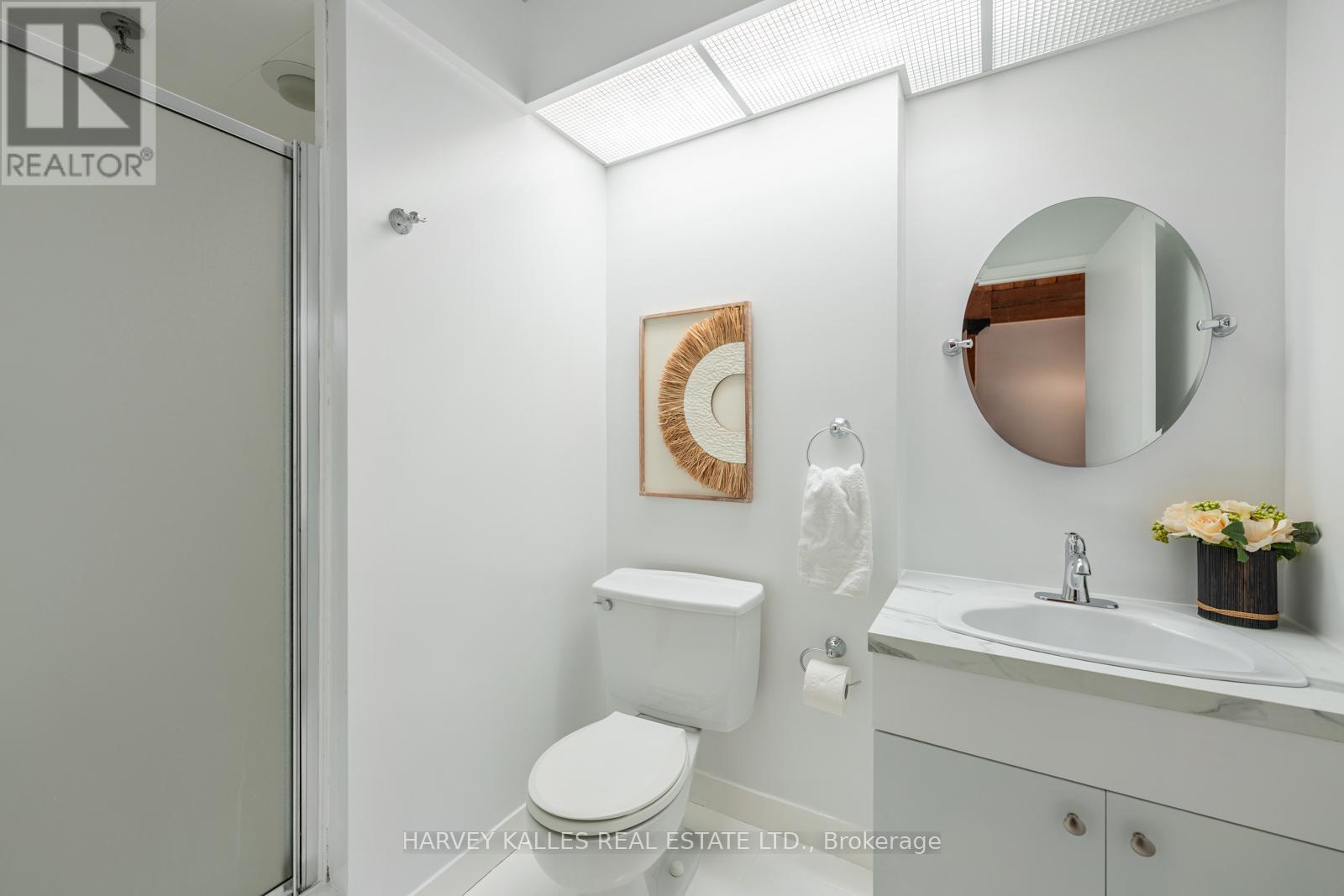 207 - 24 Noble Street, Toronto, Ontario M6K 2C8 - Photo 34 - W12761604