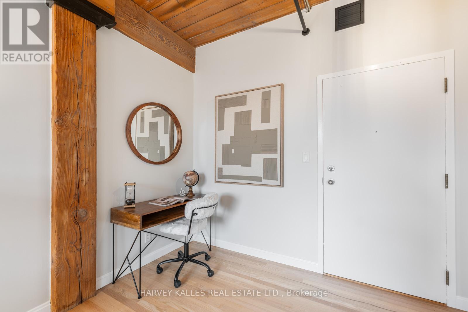 207 - 24 Noble Street, Toronto, Ontario M6K 2C8 - Photo 37 - W12761604