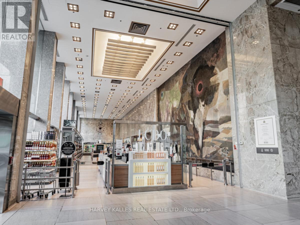 310 - 111 St Clair Avenue W, Toronto, Ontario  M4V 1N5 - Photo 17 - C12762548