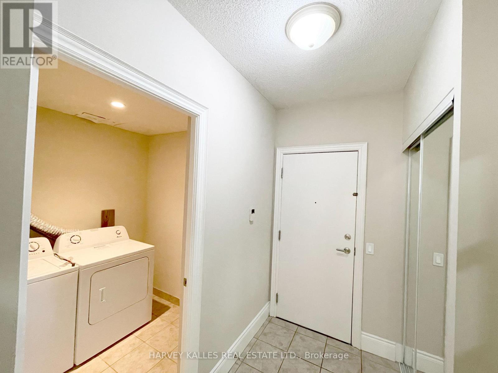 316 - 5233 Dundas Street W, Toronto, Ontario  M9B 6M1 - Photo 18 - W12764100