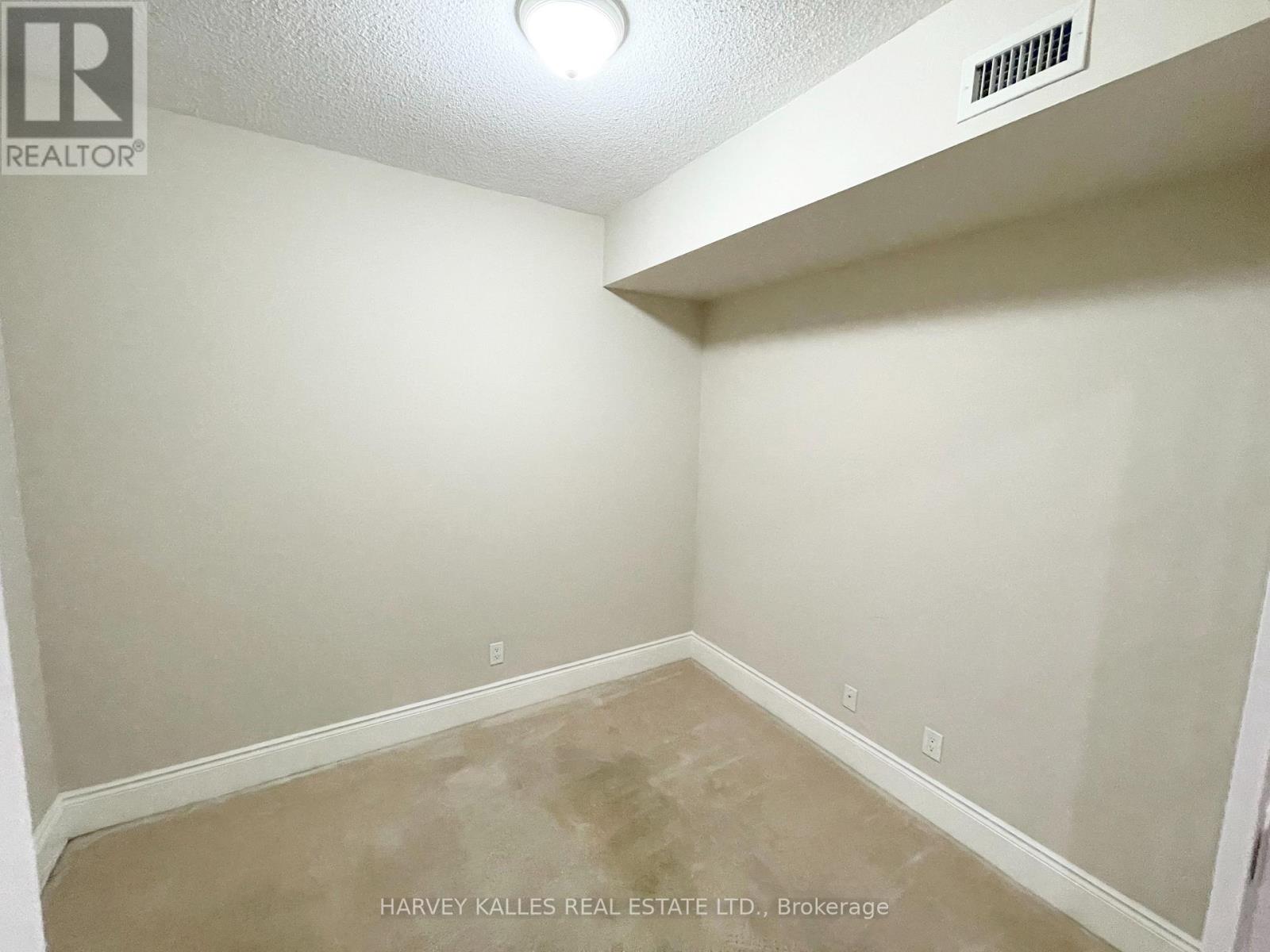 316 - 5233 Dundas Street W, Toronto, Ontario  M9B 6M1 - Photo 8 - W12764100