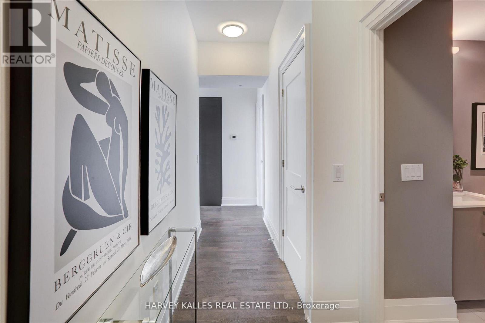 1804 - 88 Cumberland Street, Toronto, Ontario M5R 1A3 - Photo 3 - C12765846