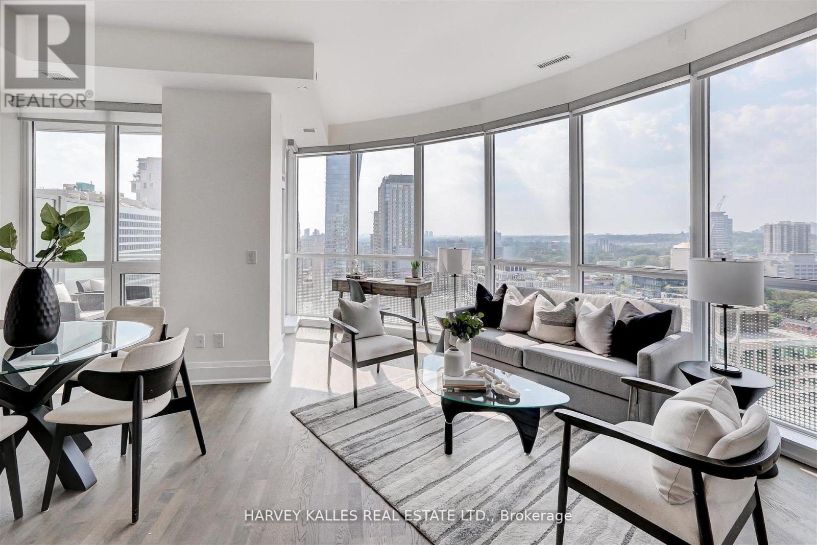 1804 - 88 Cumberland Street, Toronto, Ontario M5R 1A3 - Photo 4 - C12765846