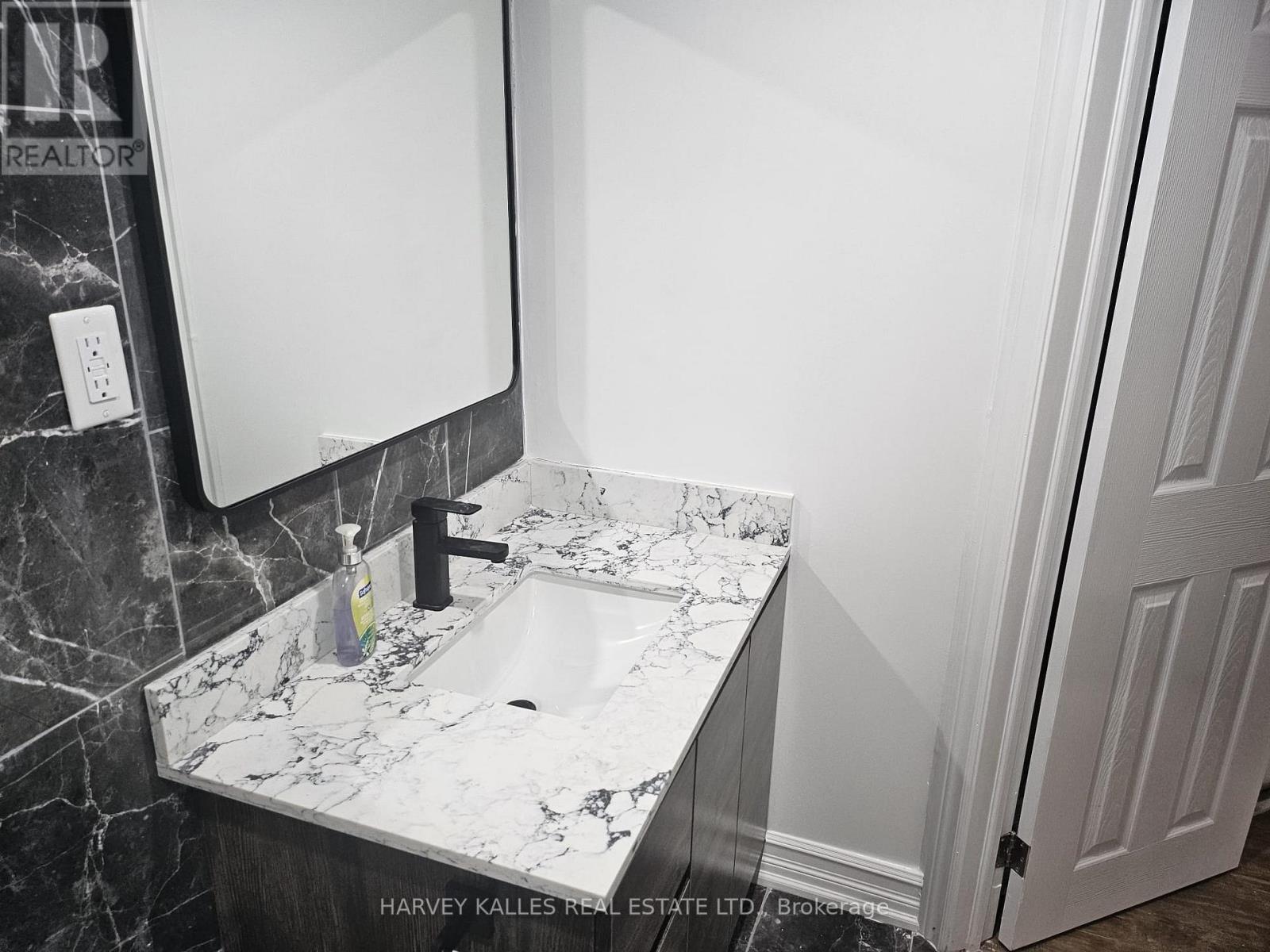 Bsmt - 72 Willowbrook Drive, Whitby, Ontario L1R 2A8 - Photo 12 - E12766398