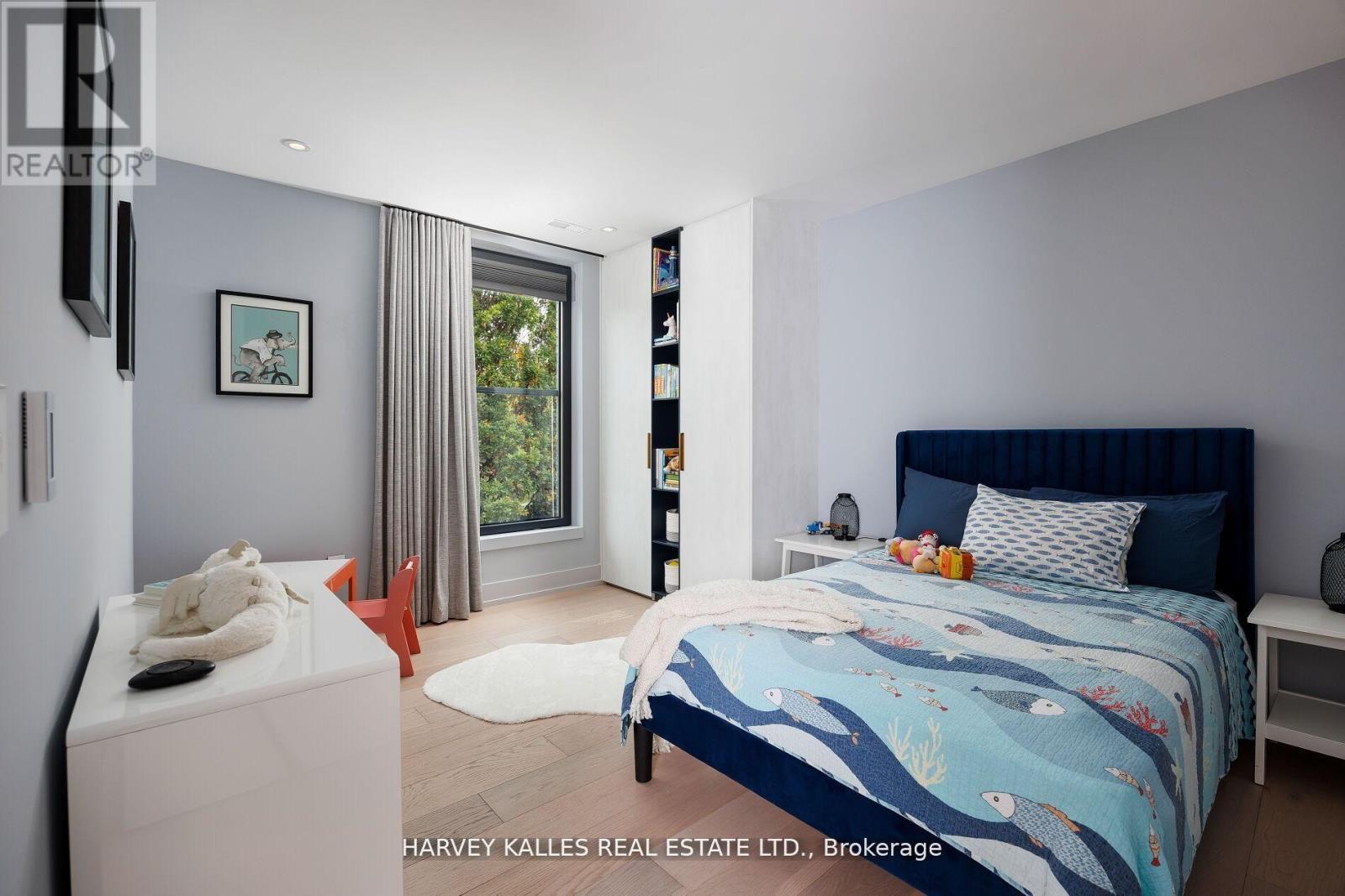 60 Hiltz Avenue, Toronto, Ontario M4L 2N5 - Photo 22 - E12767636