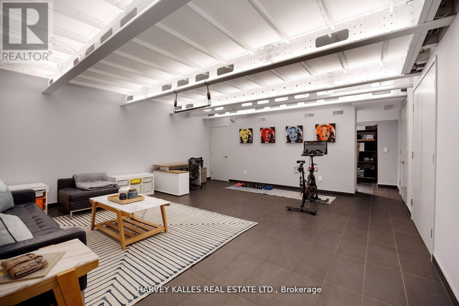 60 Hiltz Avenue, Toronto, Ontario M4L 2N5 - Photo 39 - E12767636