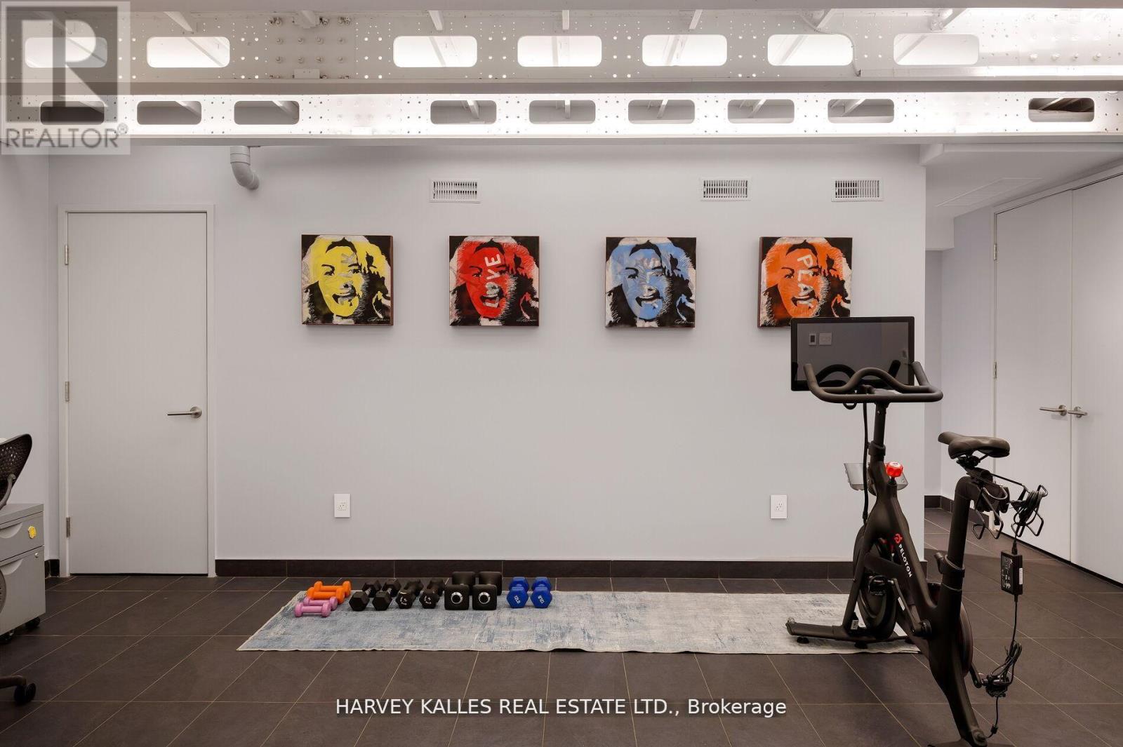 60 Hiltz Avenue, Toronto, Ontario M4L 2N5 - Photo 40 - E12767636