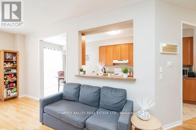 3886 Skyview Street, Mississauga, Ontario  L5M 8A4 - Photo 12 - W12768754