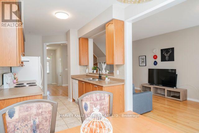 3886 Skyview Street, Mississauga, Ontario  L5M 8A4 - Photo 16 - W12768754