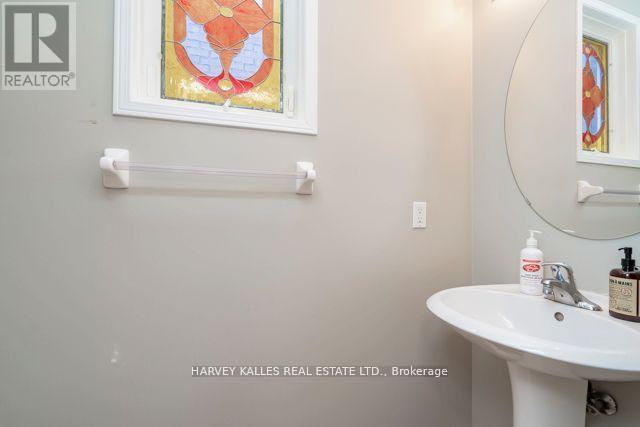 3886 Skyview Street, Mississauga, Ontario  L5M 8A4 - Photo 19 - W12768754