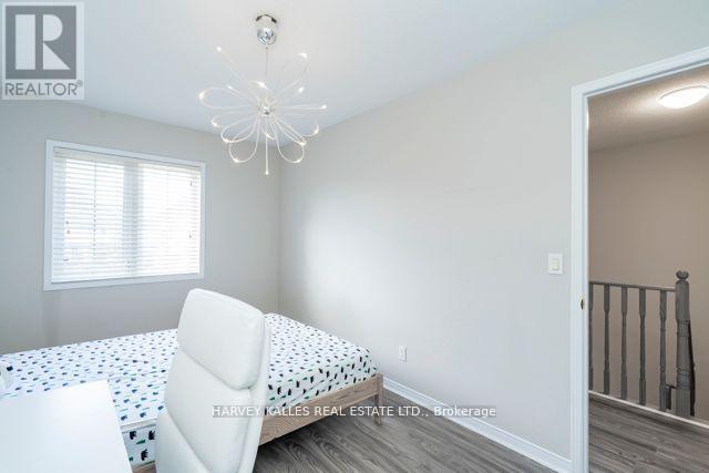 3886 Skyview Street, Mississauga, Ontario  L5M 8A4 - Photo 28 - W12768754