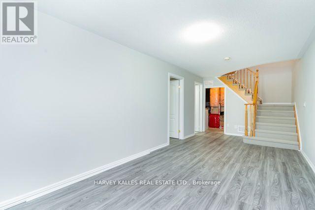 3886 Skyview Street, Mississauga, Ontario  L5M 8A4 - Photo 34 - W12768754