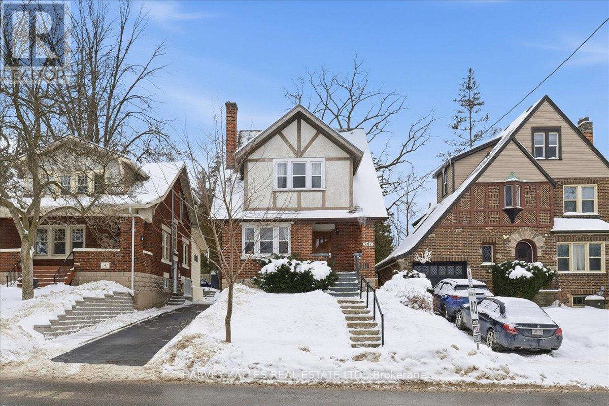 247 Huron Street, London East, Ontario N6J 2J8 - Photo 2 - X12771284