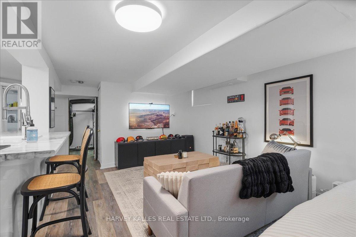 247 Huron Street, London East, Ontario N6J 2J8 - Photo 37 - X12771284