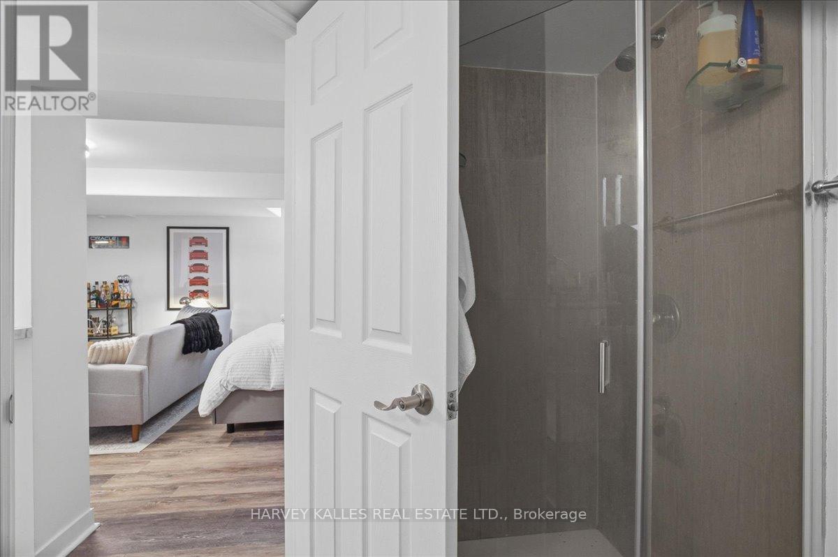 247 Huron Street, London East, Ontario N6J 2J8 - Photo 39 - X12771284