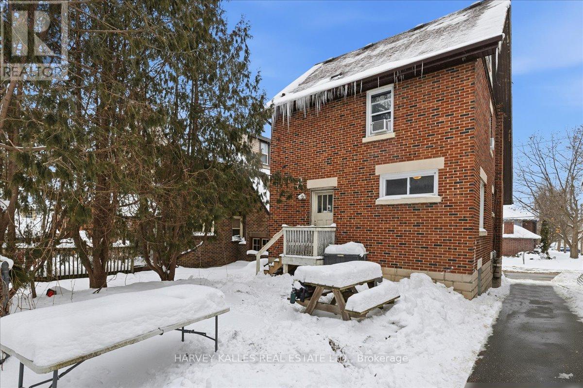 247 Huron Street, London East, Ontario N6J 2J8 - Photo 41 - X12771284