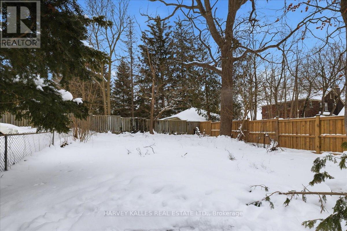 247 Huron Street, London East, Ontario N6J 2J8 - Photo 42 - X12771284