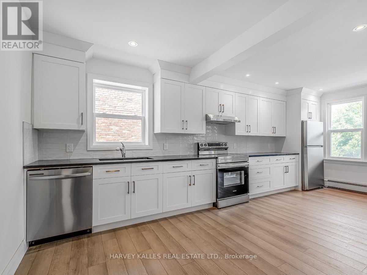 2 - 8 Markdale Avenue, Toronto, Ontario  M6C 1S9 - Photo 7 - C12772862