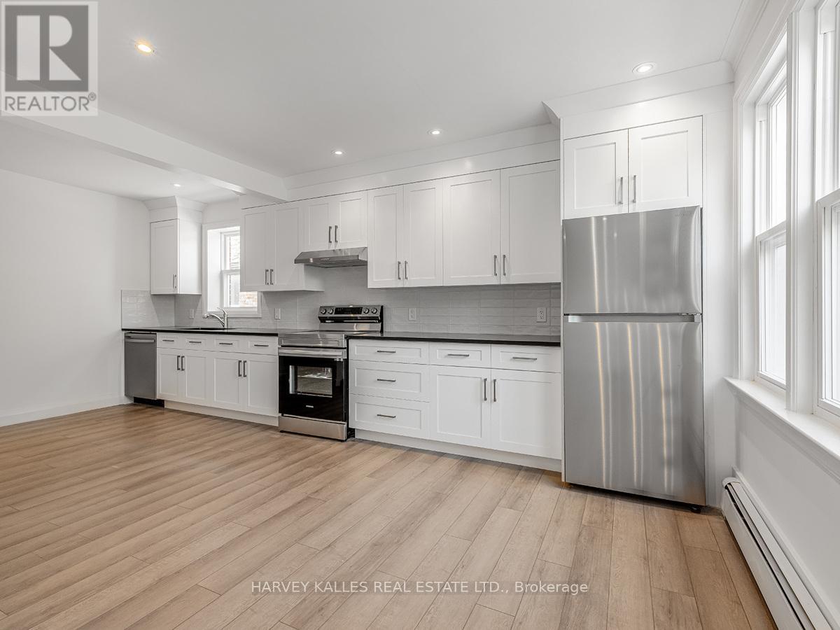 2 - 8 Markdale Avenue, Toronto, Ontario  M6C 1S9 - Photo 8 - C12772862