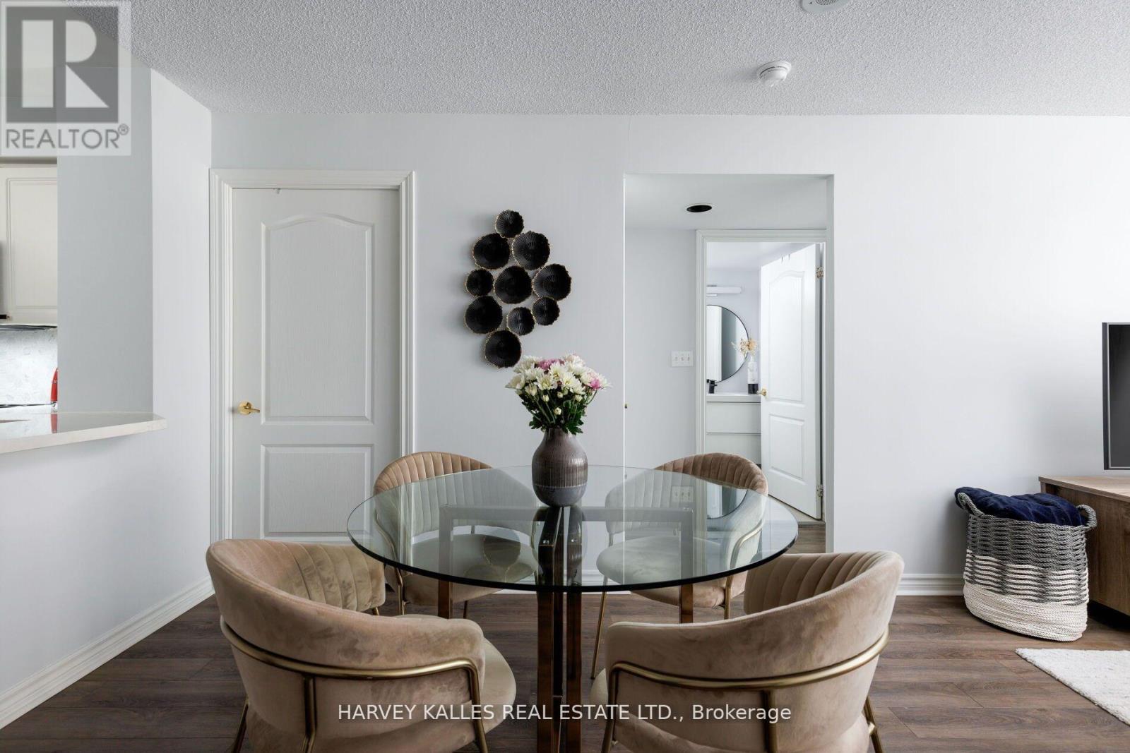 302 - 30 Hayden Street, Toronto, Ontario  M4Y 3B8 - Photo 13 - C12775302