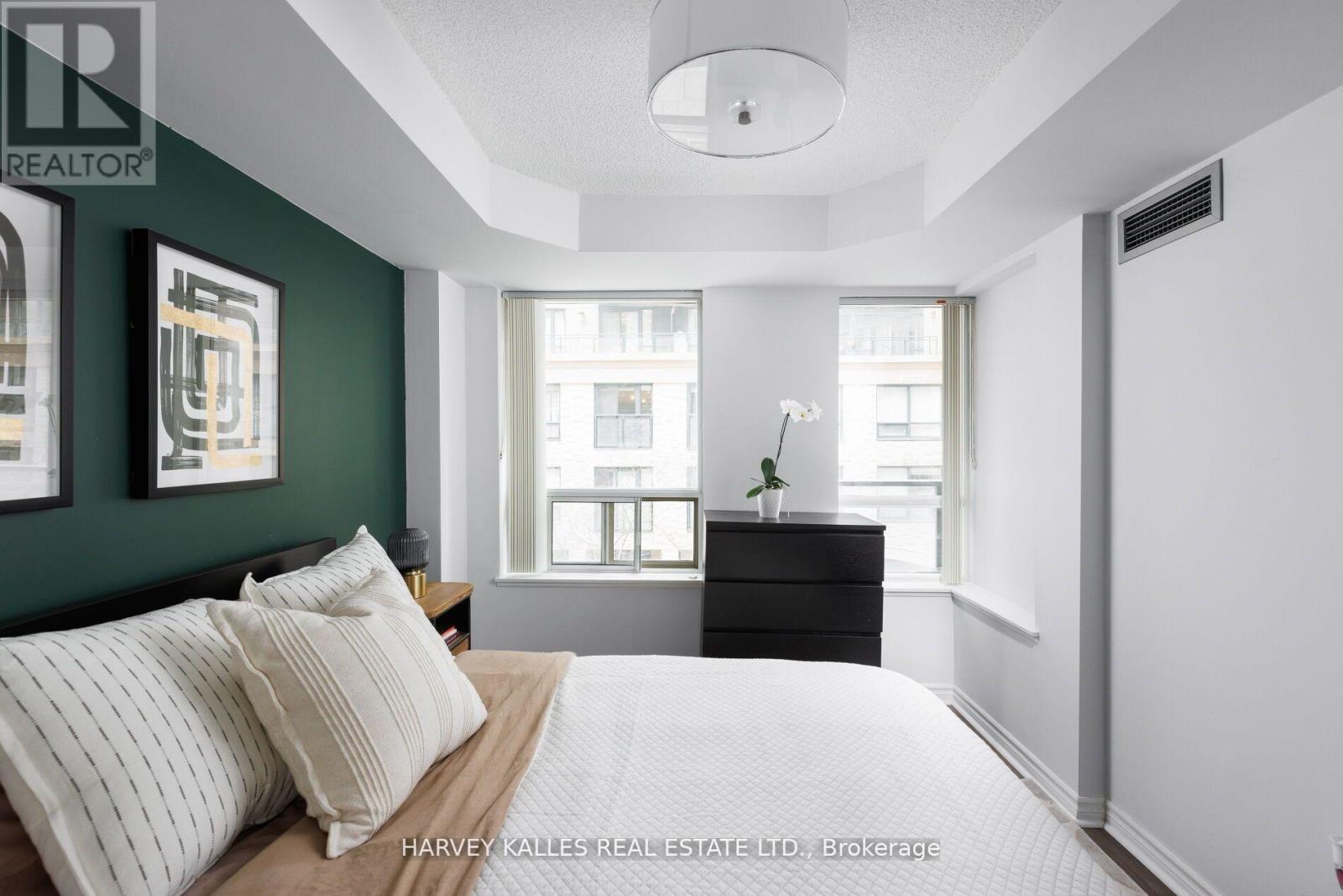 302 - 30 Hayden Street, Toronto, Ontario  M4Y 3B8 - Photo 20 - C12775302