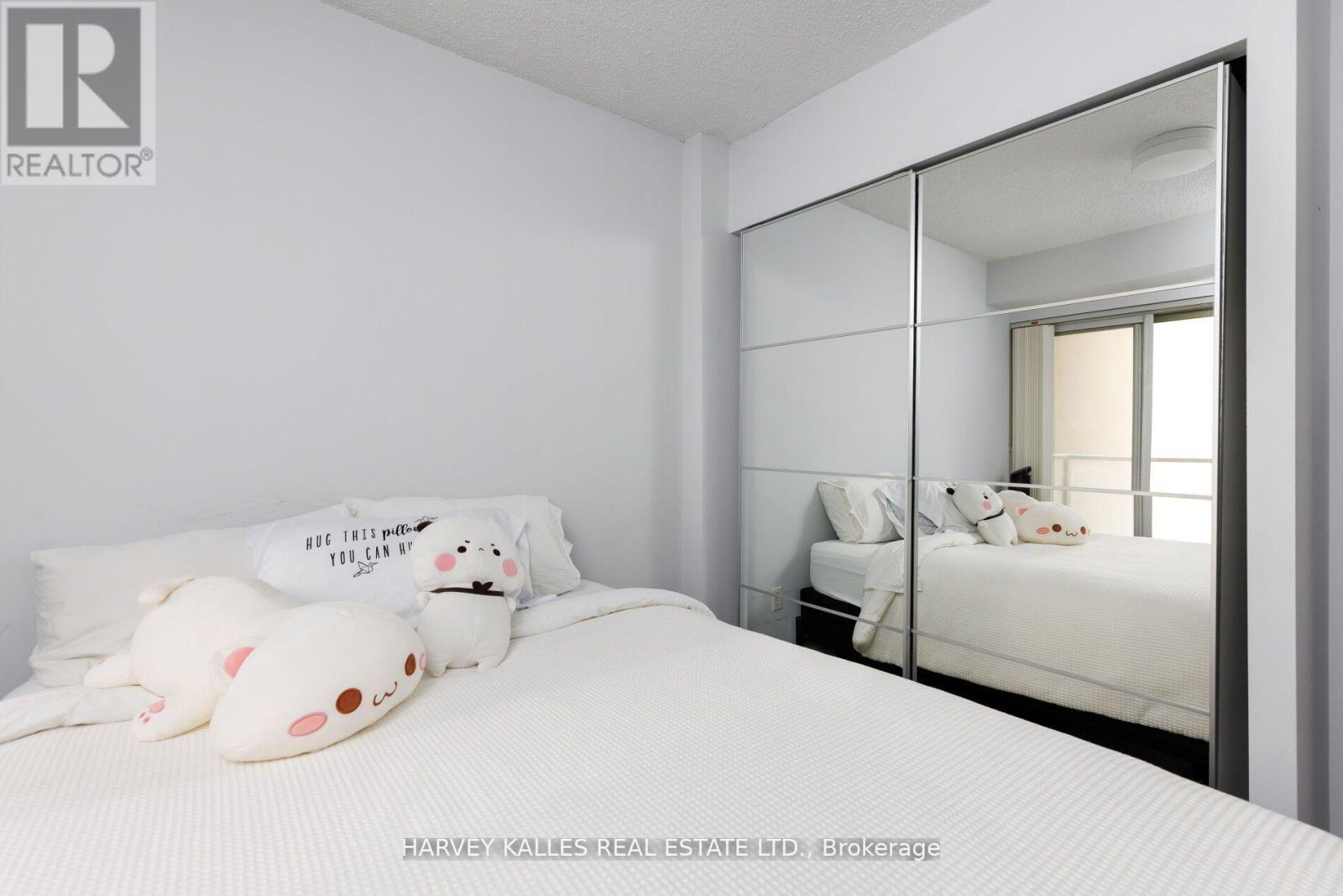 302 - 30 Hayden Street, Toronto, Ontario  M4Y 3B8 - Photo 23 - C12775302