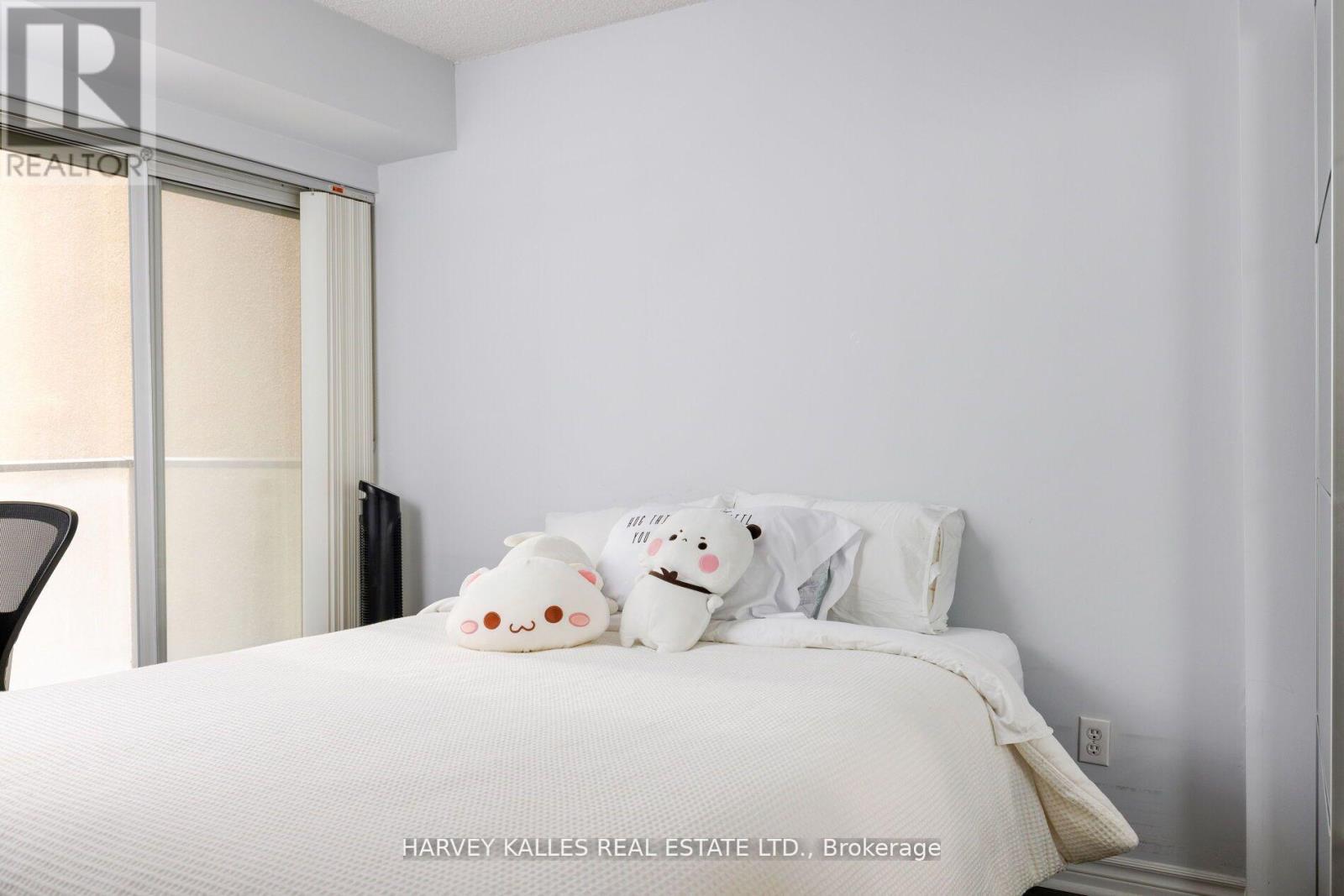 302 - 30 Hayden Street, Toronto, Ontario  M4Y 3B8 - Photo 24 - C12775302