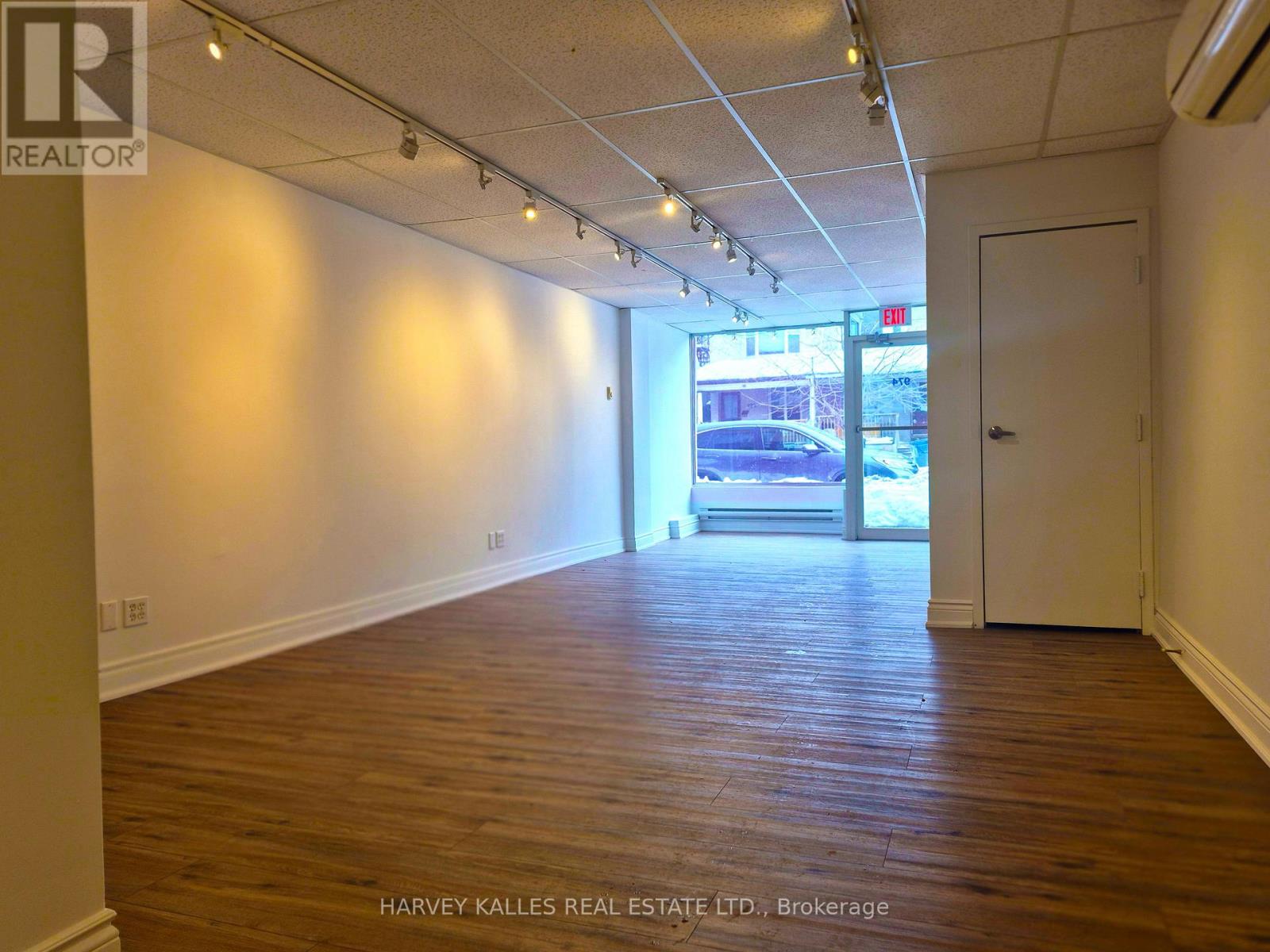 Main - 974 Bathurst Street, Toronto, Ontario M5R 3G6 - Photo 3 - C12776630