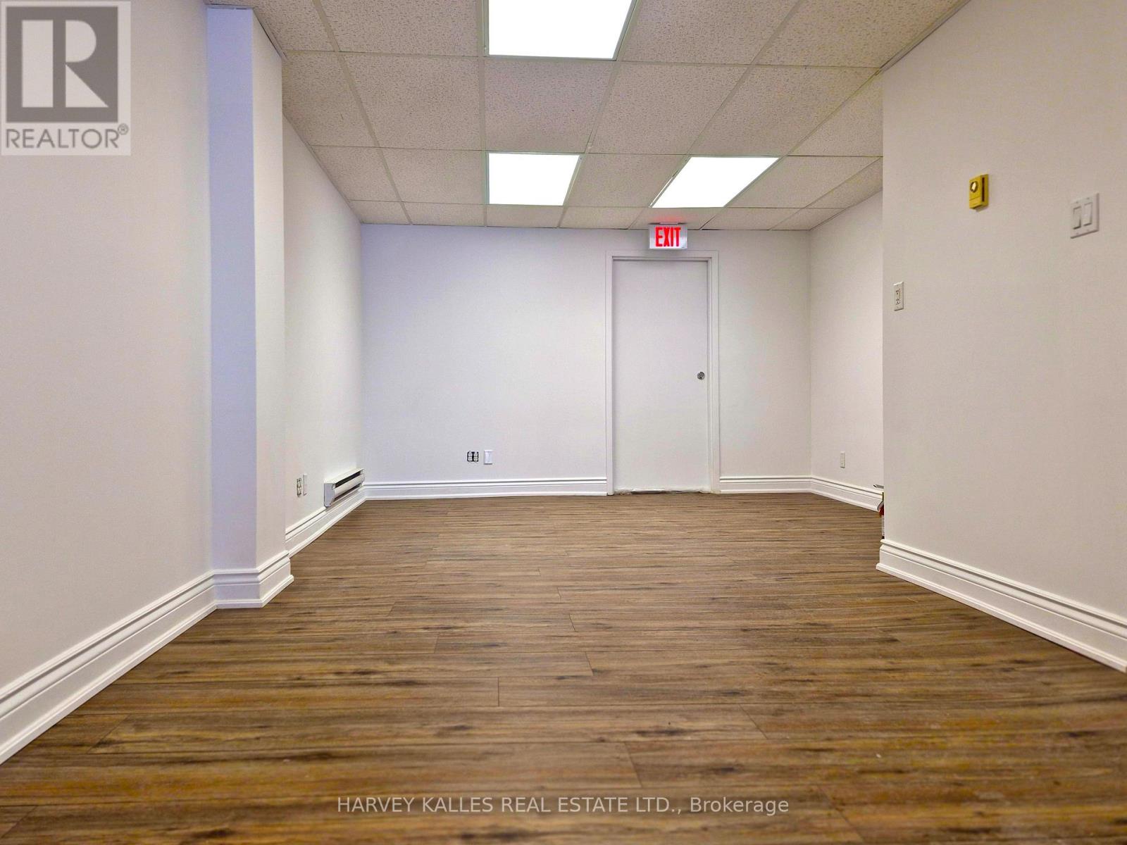 Main - 974 Bathurst Street, Toronto, Ontario M5R 3G6 - Photo 7 - C12776630