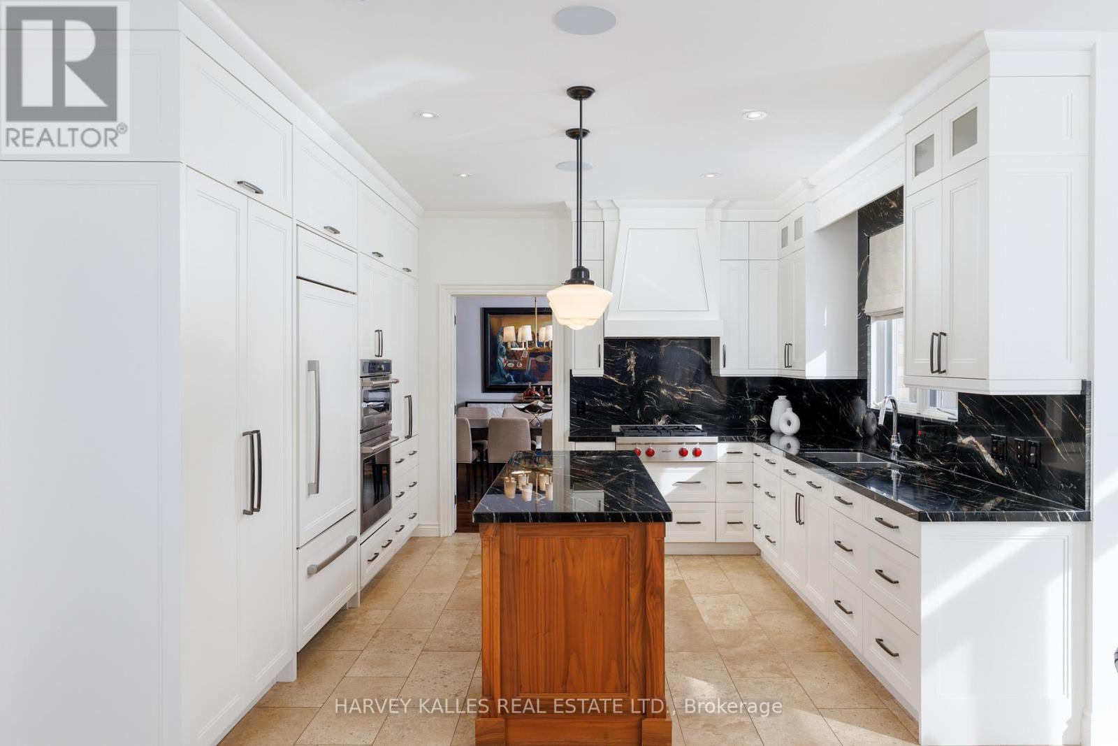 7 Romney Road, Toronto, Ontario M9A 4E9 - Photo 13 - W12776882