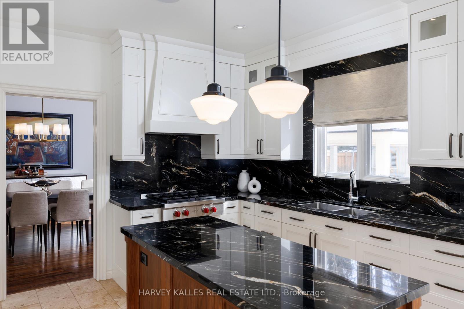 7 Romney Road, Toronto, Ontario M9A 4E9 - Photo 14 - W12776882