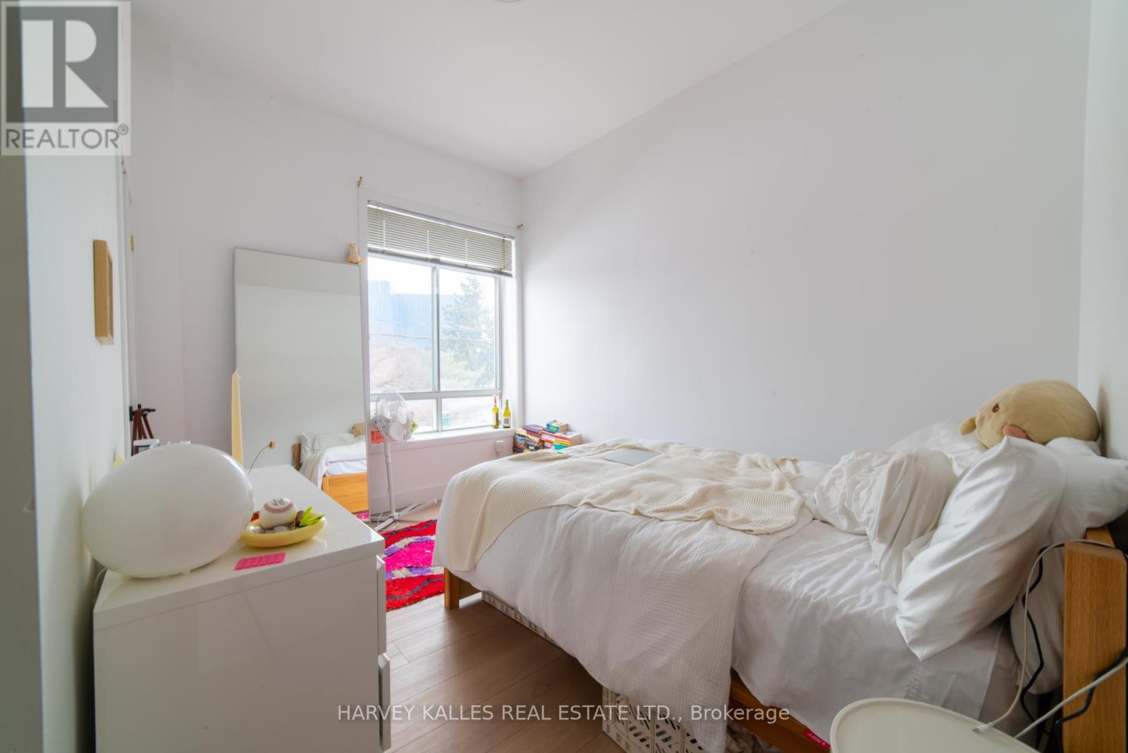 1 - 409 College Street, Toronto, Ontario  M5T 1T1 - Photo 5 - C12776926