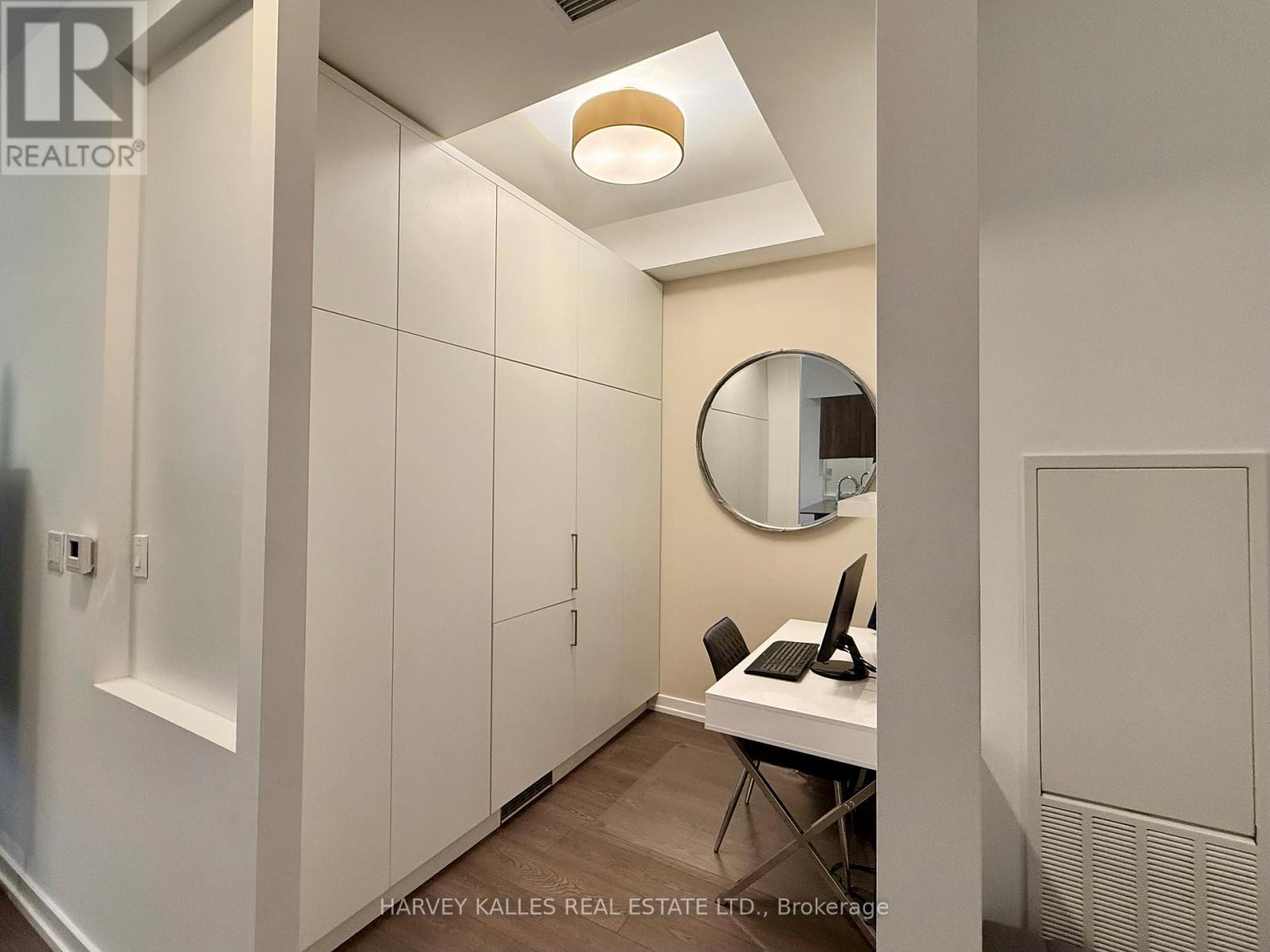 203 - 609 Avenue Road, Toronto, Ontario M4V 0B1 - Photo 6 - C12779462