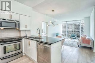 2301 - 15 Windermere Avenue, Toronto, Ontario M6S 5A7 - Photo 2 - W12781444