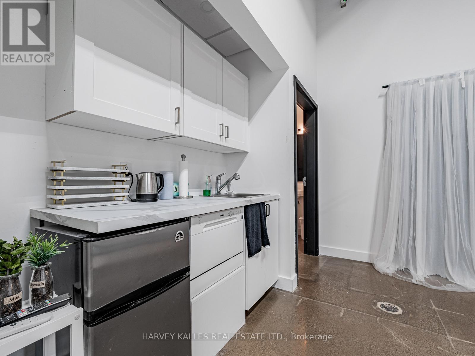 57 - 1215 Queensway E, Mississauga, Ontario  L4Y 0G4 - Photo 13 - W12782860