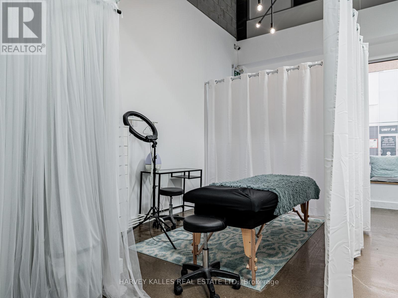 57 - 1215 Queensway E, Mississauga, Ontario  L4Y 0G4 - Photo 14 - W12782860