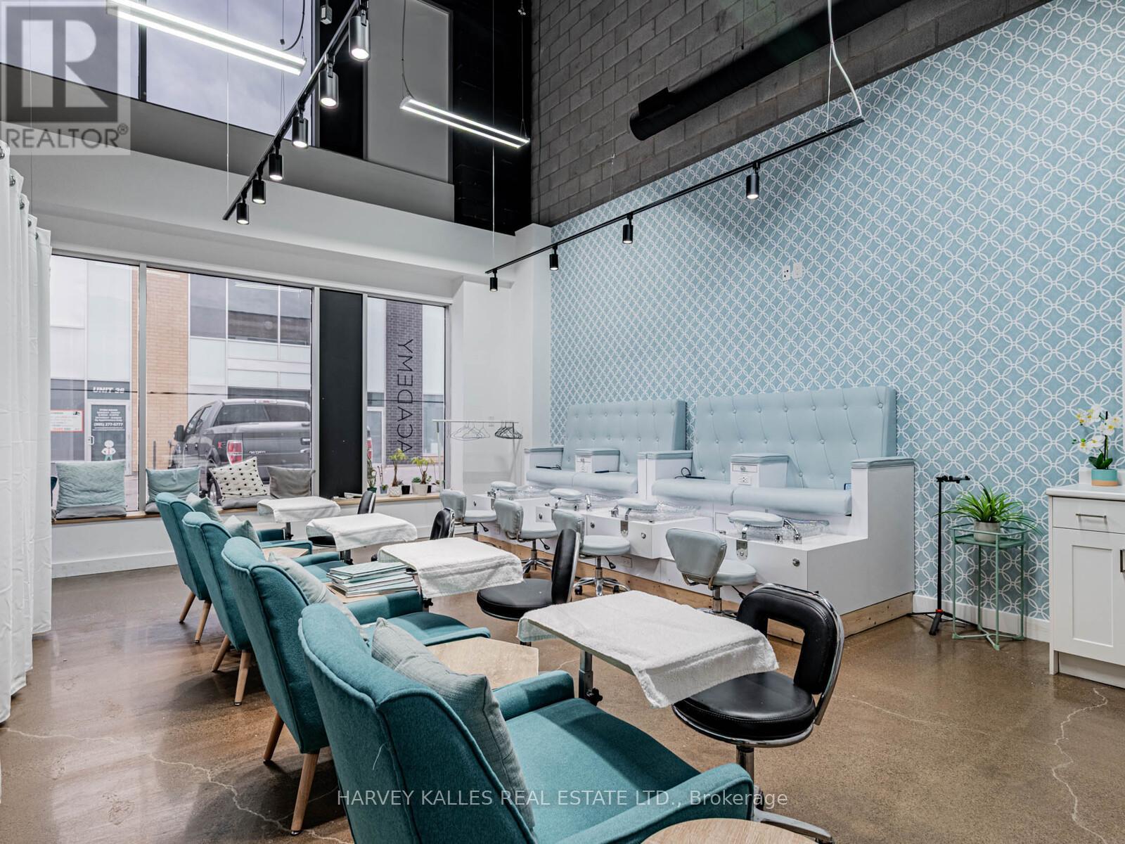 57 - 1215 Queensway E, Mississauga, Ontario  L4Y 0G4 - Photo 8 - W12782860