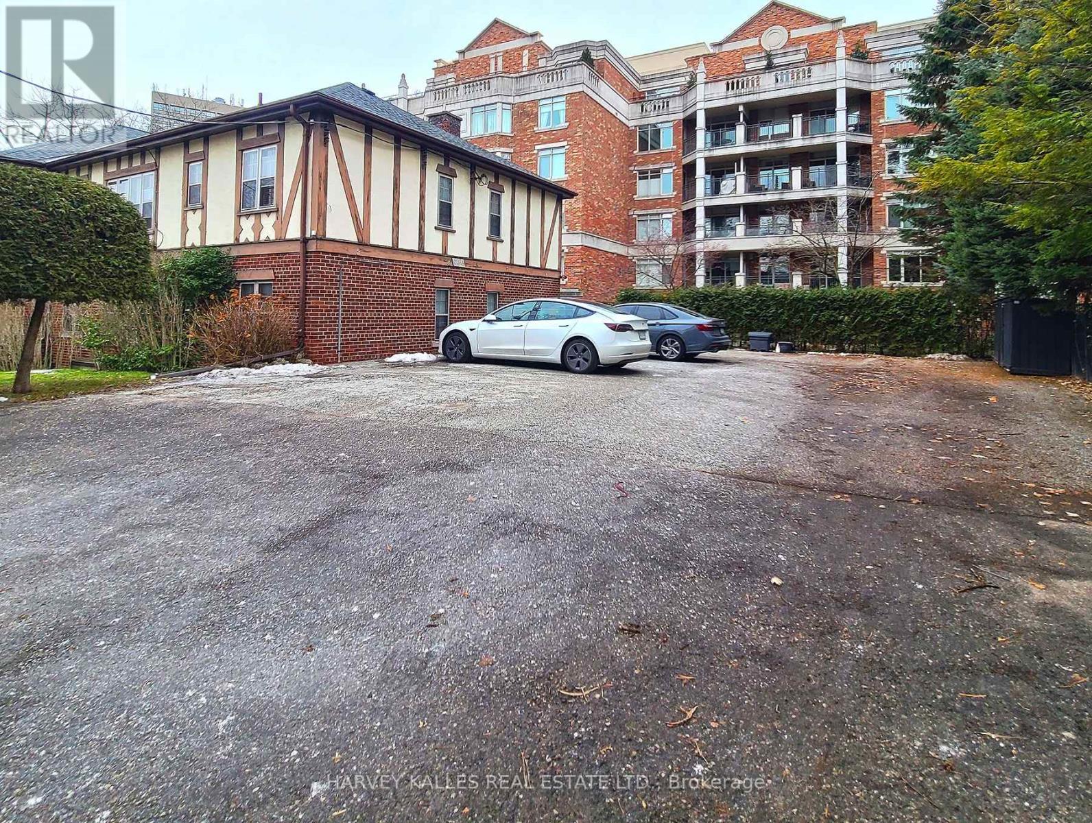 6 - 65 Old Mill Road, Toronto, Ontario M8X 1G9 - Photo 19 - W12784834