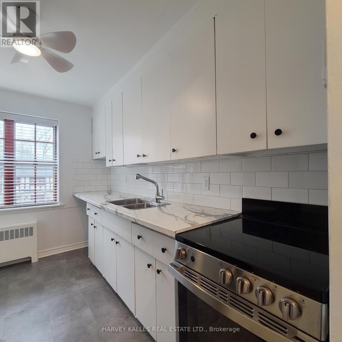 8 - 65 Old Mill Road, Toronto, Ontario M8X 1G9 - Photo 7 - W12784850