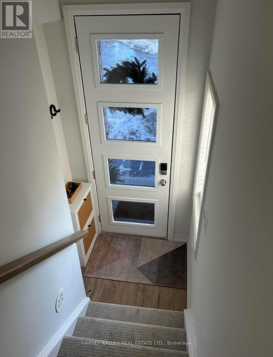 99 - 155 Equestrian Way, Cambridge, Ontario  N3E 0E8 - Photo 2 - X12786340