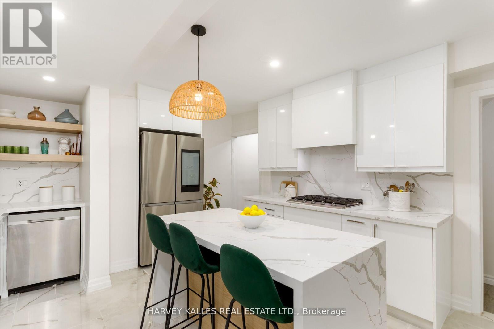 139 King Edward Avenue, Toronto, Ontario  M4C 5J7 - Photo 25 - E12787258