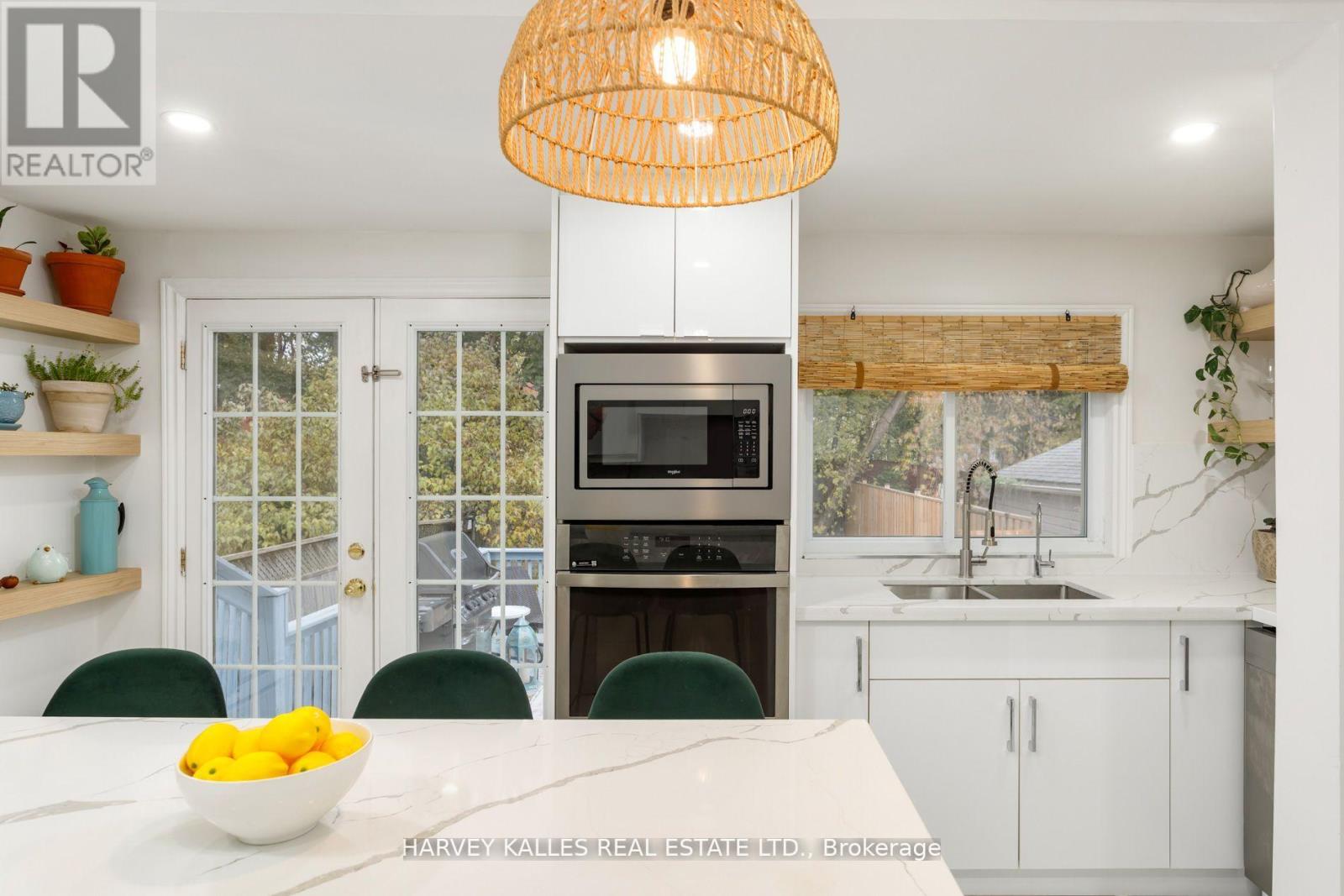 139 King Edward Avenue, Toronto, Ontario  M4C 5J7 - Photo 27 - E12787258