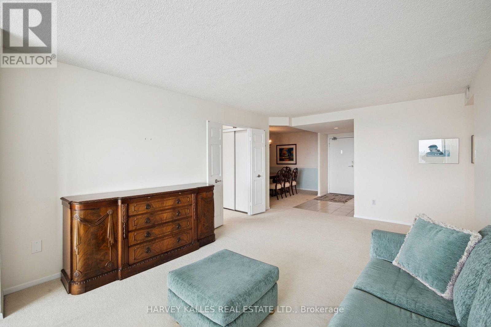 2403 - 55 Skymark Drive, Toronto, Ontario M2H 3N4 - Photo 12 - C12787718