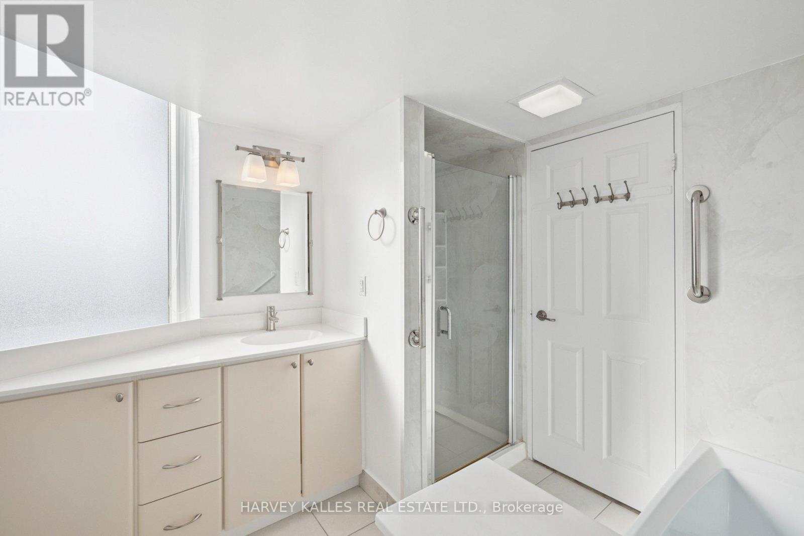 2403 - 55 Skymark Drive, Toronto, Ontario M2H 3N4 - Photo 38 - C12787718