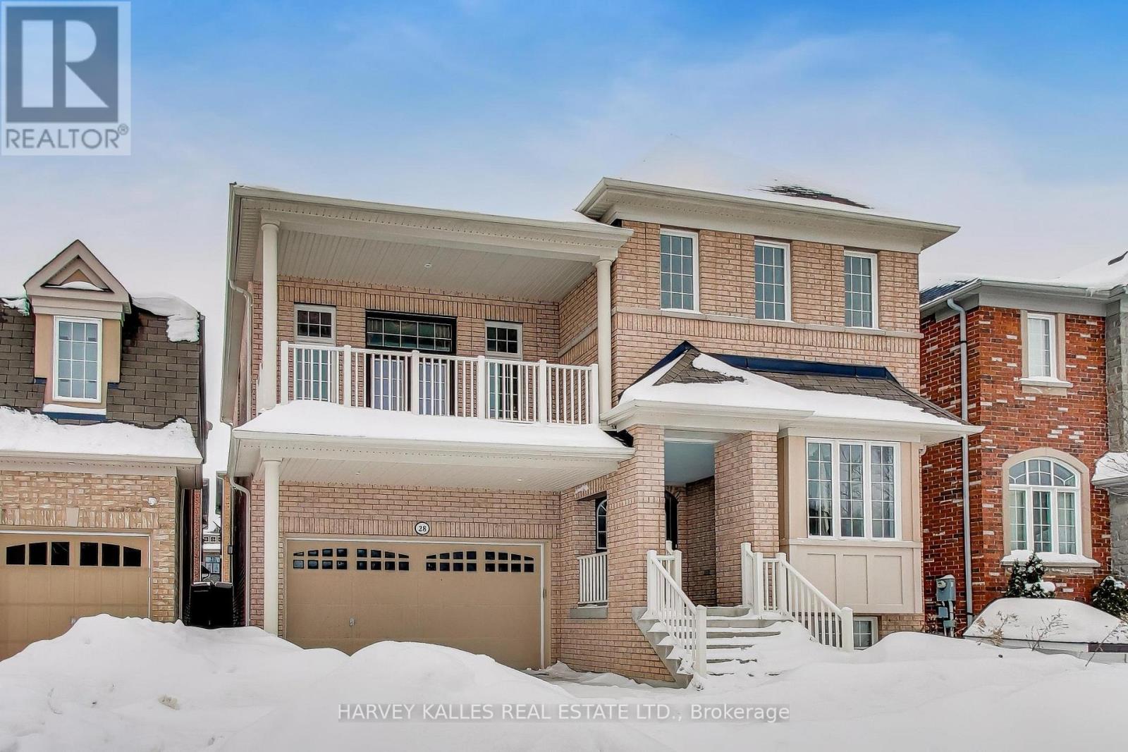 28 Morganfield Court, Richmond Hill, Ontario L4E 0S6 - Photo 3 - N12788786