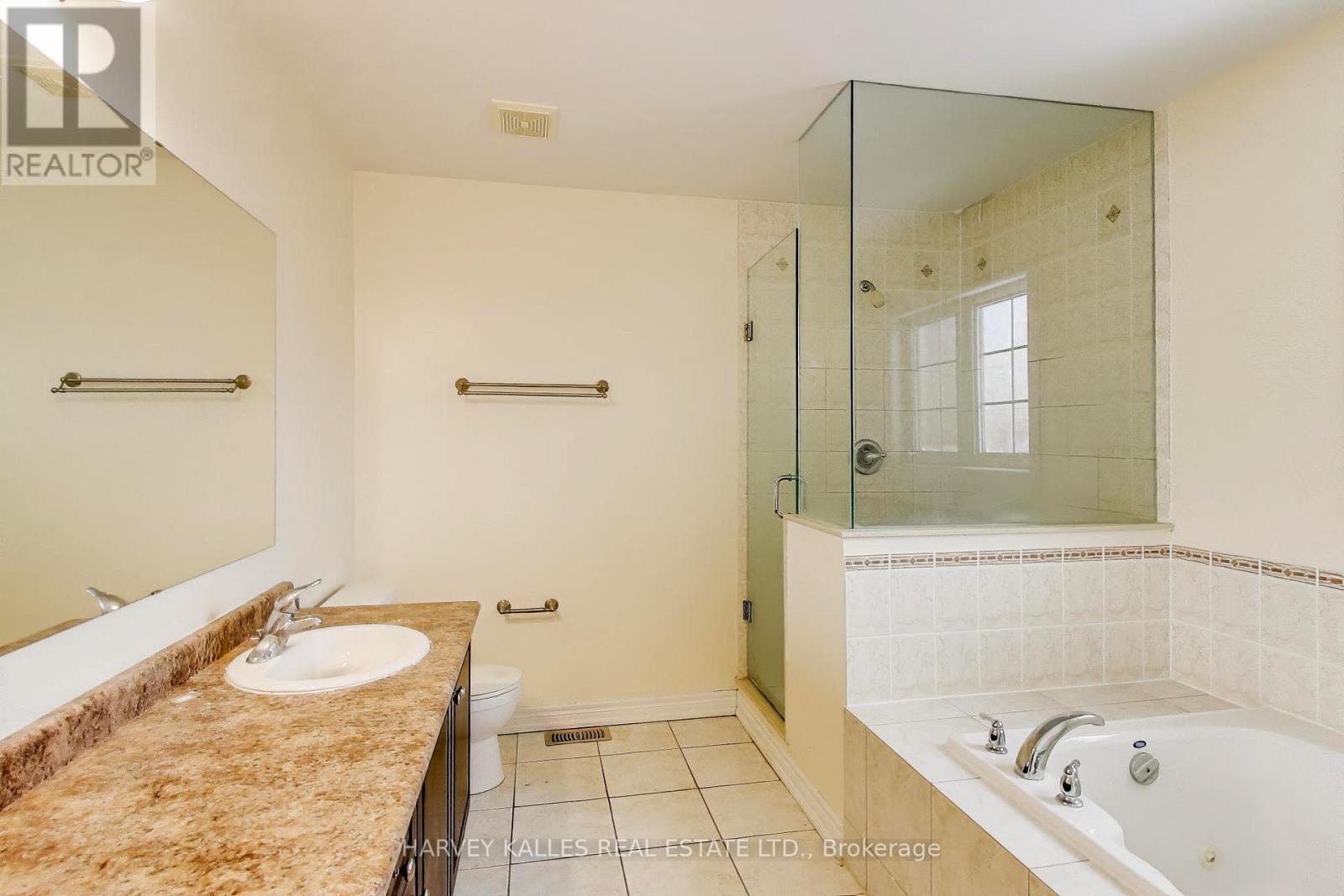 28 Morganfield Court, Richmond Hill, Ontario L4E 0S6 - Photo 30 - N12788786