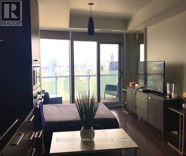 5708 - 12 York Street, Toronto, Ontario M5J 0A1 - Photo 2 - C12789522